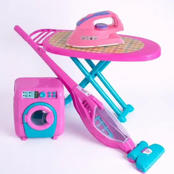 Kit 4 Brinquedos Eletrodomésticos Infantil Faz de Conta Aspirador de Pó Ferro de Passar Cabide Tabua