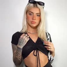 Top Cropped Amarração Cordinha Franzido Repuxado Canelado Soft Girl Moda Gringa Blogueira Preto