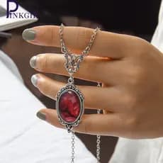 Colar De Corrente Gótico Pingente Criativo De Correntes Borboletas Jóias Acessórios De Vampiro Gofrado De Bruxa Punk Charme De Quartzo Vermelho Sangue Gargantilha De Encanto