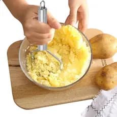 Amassador de Batatas Legumes Espremedor Aço Inox Redondo Profissional Reforçado 26cm
