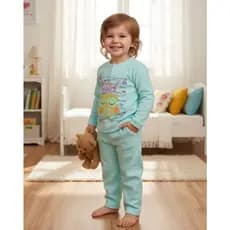 Pijama Menina infantil, em tecido soft quentinho tamanho 8 na cor verde claro, estampa de coruja
