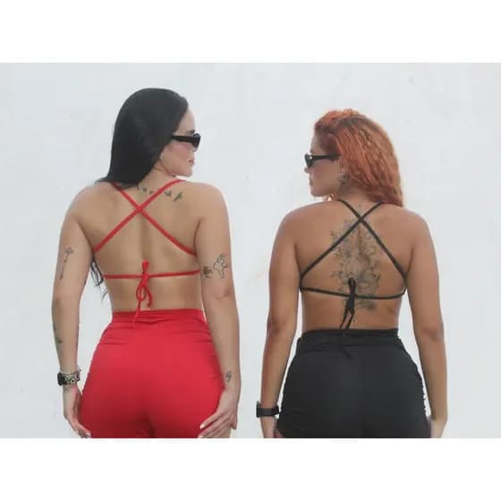 Cropped top Rafa frente única com alcinhas e costas nuas com cruzamento em X e amarração moda gringa blogueira fitness