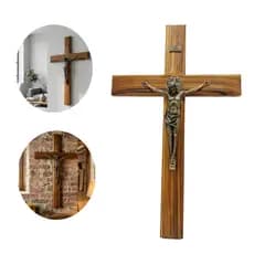 Cruz Grande de Parede Jesus com Medalha de São Bento no Centro Crucifixo Feito em Metal e Madeira Peça Exclusiva