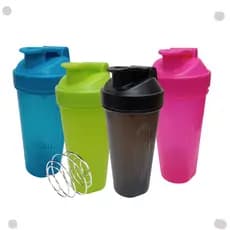 Shakeira Squeeze Academia Coqueteleira copo Shaker 600ml 4 peças Com mola peneira e tampa - Várias cores