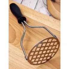 Amassador Espremedor Manual De Batatas E Legumes Aço Inox Com Cabo Reforçado Promoção