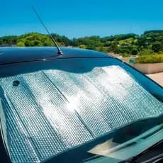Capa Parabrisa LuxCar Protetora Vidro de Carro Painel Volante Banco de Couro Uv 125 x 60cm
