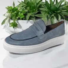 Loafer Masculino em Couro Camurça Forrado em Couro e Palmilha em Couro