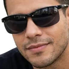 Óculos de Sol Masculino Esportivo Preto Brilho Lente Preta Degradê Estilo Urbano Premium MD-60