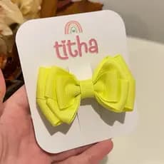 Laço de cabelo infantil - Oferta pronta entrega - Laço pomposo Verde neon - Laço rosa neon na presilha