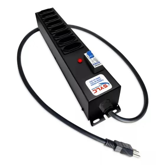 Filtro Linha 8 Tomadas Metálico 20A Bivolt com Disjuntor