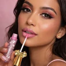 Gloss Mágico Love Rain que Muda de Cor com pH da Boca Brilho Intenso Hidratação Efeito Único Labial