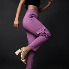 Calça alfaiataria cargo feminina casual
