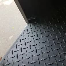 Piso de Borracha Tapete (Diamante) 1,00 x 0,50 Antiderrapante 3mm