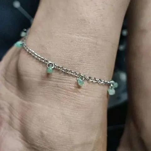 Tornozeleira Feminina Aço Inoxidável com Pedras Naturais | Design Artesanal ARCANA
