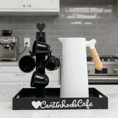 Kit Cantinho Do Café MDF Bandeja + 6 Canecas + Suporte Xícaras Organização Premium Para Casa Cozinha