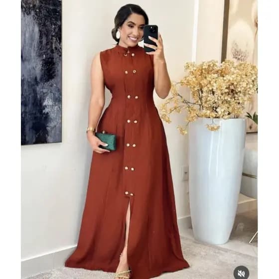 Vestido Longo Detalhes em Botões Abertura nas Pernas Alfaiataria Marrant Acinturado Tendência Moda