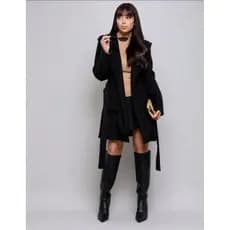 Sobretudo feminino em lã batida com cinto,elegante,inverno, moda premium, casaco longo, tendência 2026, look sofisticado