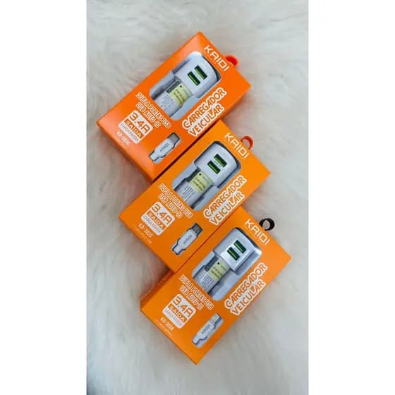 Carregador Veicular Dupla Portas Usb - Usb Auto Id - 3.4a Saída Carga Rápida (tipo C, V8 E Iphone)
