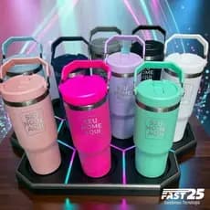 Copo / Garrafa Térmica (Com Tampa, Alça, Canudo e Bico) 900ml