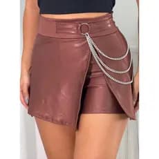 Short Saia com Corrente Lateral Argola Detalhe em Dourado Festa Couro Tendencia