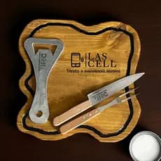 Tábua de churrasco com acessórios personalizado 35x35