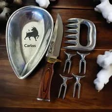 Kit Churrasco Personalizado com Faca Inox, Garra de Urso e Acessórios para Servir