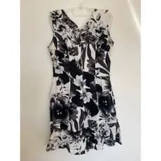Vestido feminino estampado - Roupa de mulheres casual - Vestido curto preto e branco - Bazar/Brechó