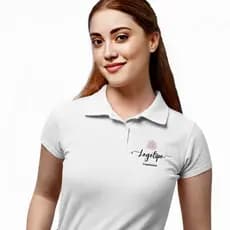 Polo Feminina Estampada com Logo Frente e Mangas