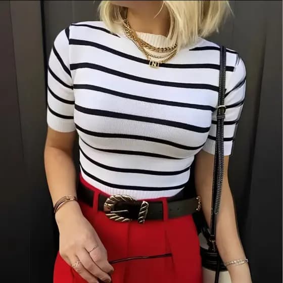 Blusa Feminina Tricô Modal Manga Curta Listrada