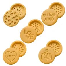 Kit Biscuits Namorados Delicart3D Biscoito Recheado Gourmet 5cm com Fundo Removível