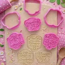Kit Cortador e Carimbo Biscoito 3D Mulher Virtuosa Dia das Mães Confeitaria Decorativa 6cm