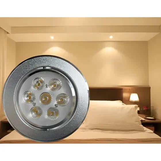 Lâmpada Spot Led 7w Embutir alumínio cromada luz bco quente