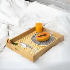 Bandeja Retangular de Bambu e Rattan 35cm Com Alça Bandeja de Café e Decorativa