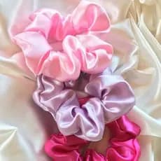 kit 8 Xuxinha de Cetim Anti Frizz Para Cabelo Acessório Scrunchies / Prendedor Rabico