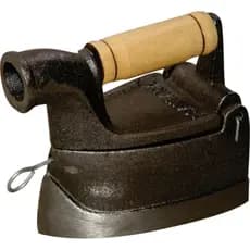 Ferro Passar Roupa A Brasa Alça Madeira Chaminé 20x10x15,5cm