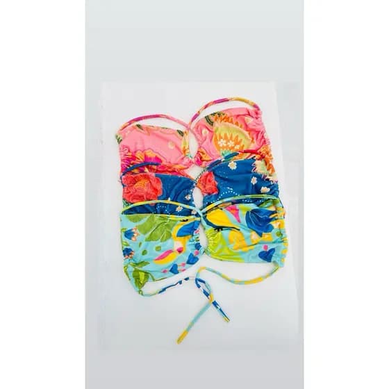 Kit 2 cropped estampas variadas.