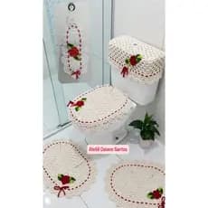 JOGO DE BANHEIRO EM CROCHÊ,COM 2,3,4 E 5 PEÇAS/COM BELAS APLICAÇÕES DE FLORES/PRA DEIXAR SEU BANHEIRO AINDA MAIS LINDO.