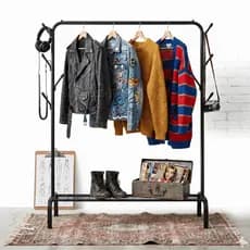 Arara Cabideiro para Closet de Aço Com Prateleiras e Acabamento Preto Fosco Resistente Com Ganchos
