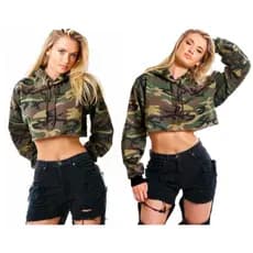 Blusão cropped feminino confeccionado em moletinho moletom a peça possui capuz, manga longa