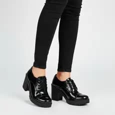 Sapato Feminino Estilo Oxford Verniz Salto Médio Tratorado Conforto Moderno Estilo Elegância