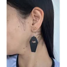 Brinco Morcego Caixão Gótico Dark Geek Halloween Bruxa Witch Cosplay Alternativo Nerd Acessório Estilo Místico 3D