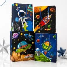 Sacola de Presente Infantil Tema Espaço Astronauta G - Papel Rígido Resistente (32x26x12cm)
