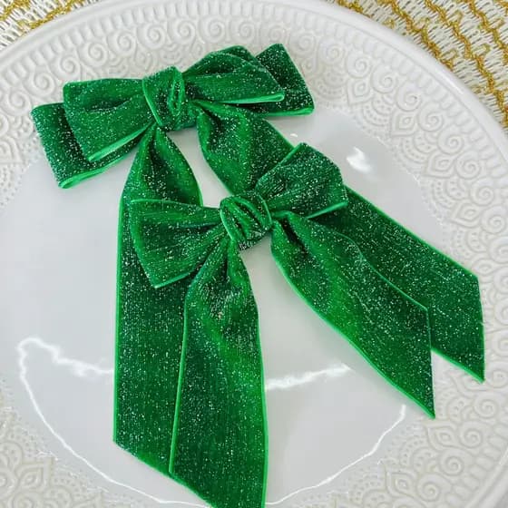 Kit 2 Laços / Laço de Luxo com ponta / laço tendência / laço de cabelo com ponta / laço da moda /laço brilhoso verde