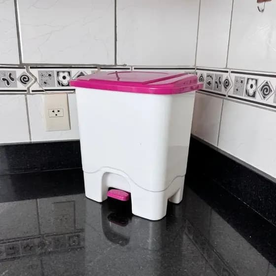 Lixeira Multiuso 13 Litros com Tampa Com Sistema De Pedal Cozinha, Sala Escritorio