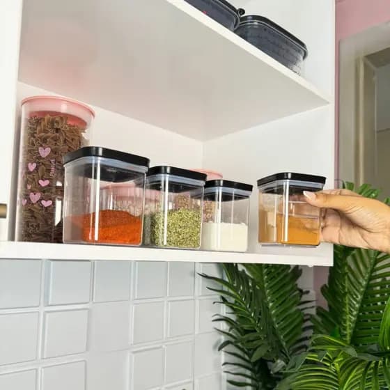 Porta Temperos com Aberturas Variadas : Giro de Sabores CONCPT