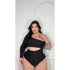 Body blusa manga longa plus size curve um ombro decote