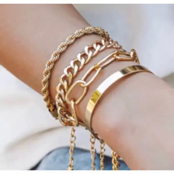 Conjunto de 4 peças com pulseiras douradas cordão baiano tendência