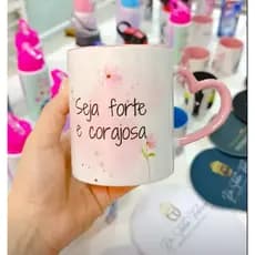 Caneca Alça de Coração Personalizada