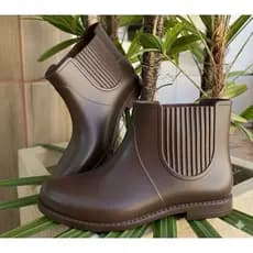 BOTA GALOCHA EM PVC IMPERMEÁVEL E ANTI DERRAPANTE LIMPEZA JARDINAGEM NÃO ENTRA ÁGUA