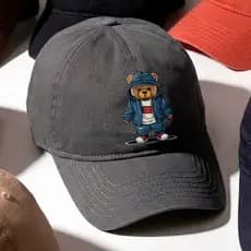 Boné Strapback Teddy Bear Moletom Skate Style Unissex Ajustável Streetwear Preto